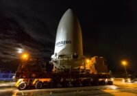 La carga útil del satélite Amazon llega a la Instalación de Integración Vertical de ULA